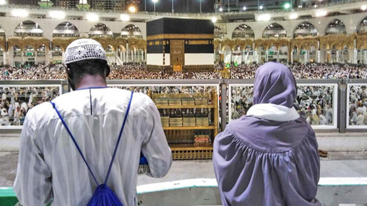 Foto - Dindarlar buna ‘Fransız’ kalamaz... Dindarlara ‘Bursa’dan ayar verdiler, ‘Laiklik sopası’yla dövdüler... Dindarların hayatı hep mücadele etmekle mi geçecek? 