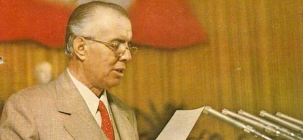 Foto - Dindarlarda sekülerleşme ‘ateizm’e kapı aralıyor: İşte ateizm gerçeği... Adı: ‘Hoca’ Kendisi: ‘Ateist