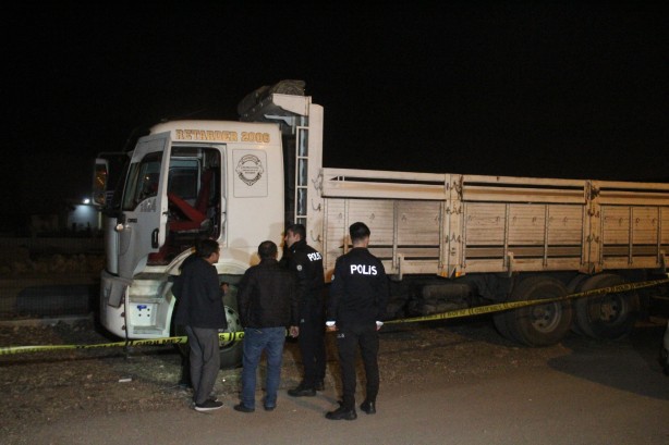 Foto - Dinlendiği kamyonda ölü bulundu!