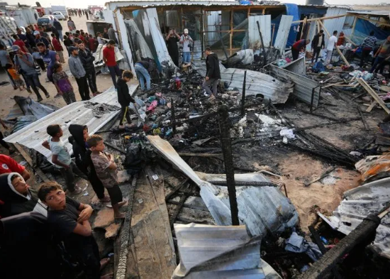 Foto - Diri diri yaktılar! ABD ve Almanya’dan skandal açıklamalar