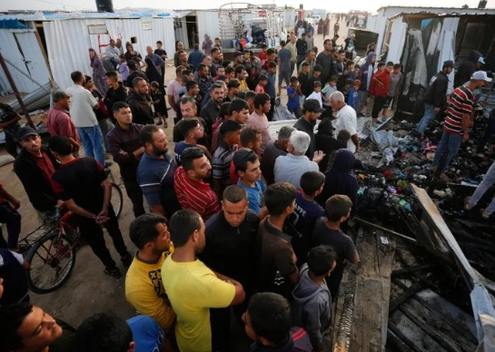 Foto - Diri diri yaktılar! ABD ve Almanya’dan skandal açıklamalar