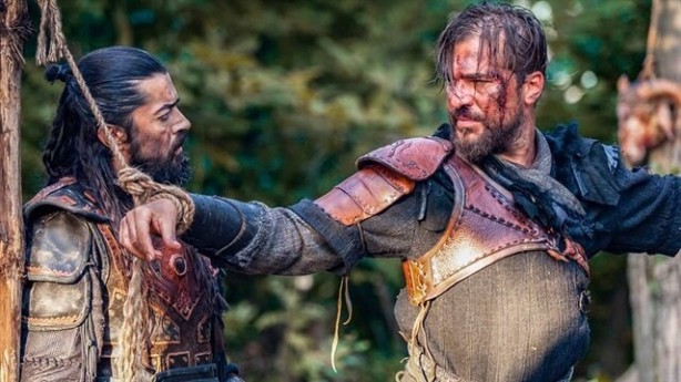 Diriliş Ertuğrul dizisinin Noyan’ı bombayı patlattı