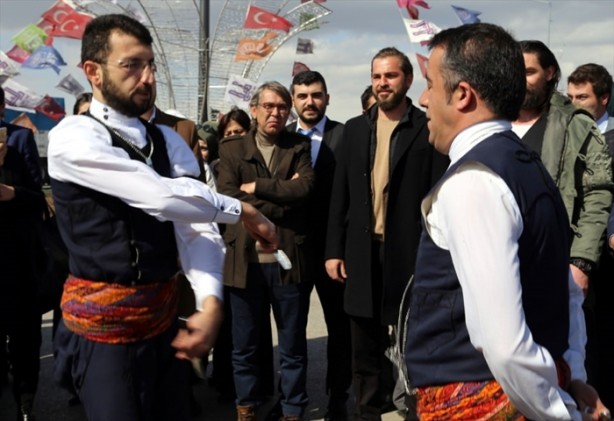 Foto - "Diriliş Ertuğrul" ekibine muhteşem karşılama