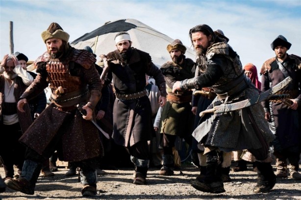 Foto - "Diriliş Ertuğrul" ekibine muhteşem karşılama