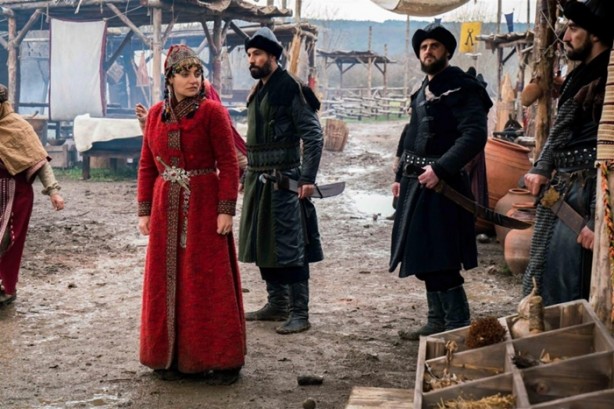 Foto - "Diriliş Ertuğrul" ekibine muhteşem karşılama