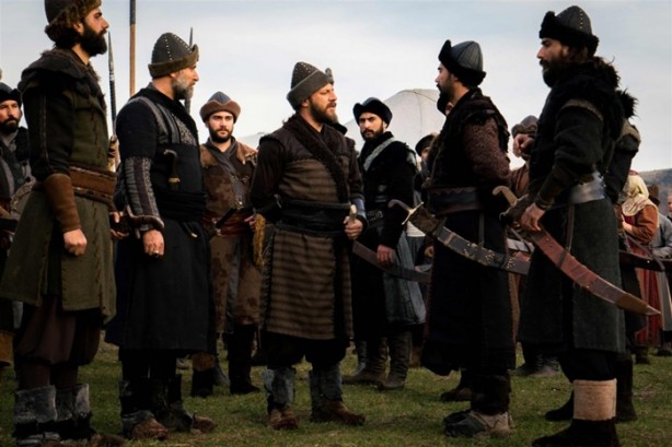 Foto - "Diriliş Ertuğrul" ekibine muhteşem karşılama