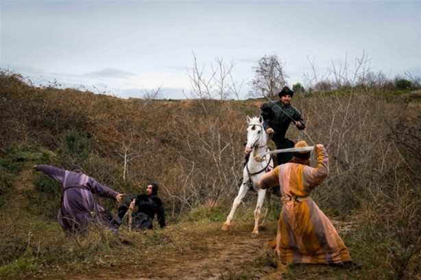 Foto - "Diriliş Ertuğrul" ekibine muhteşem karşılama
