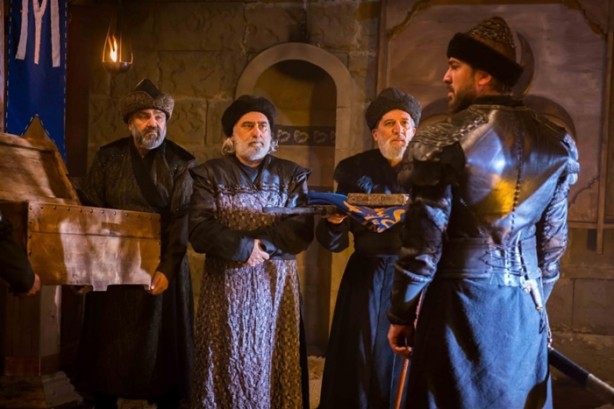 Foto - "Diriliş Ertuğrul" ekibine muhteşem karşılama