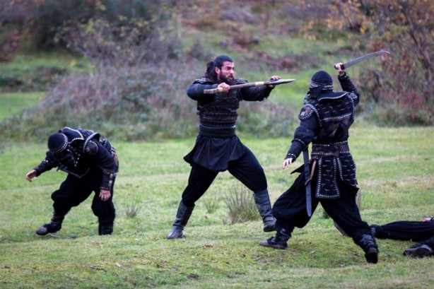 Foto - "Diriliş Ertuğrul" ekibine muhteşem karşılama