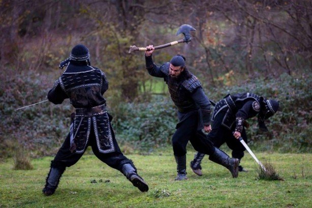 Foto - "Diriliş Ertuğrul" ekibine muhteşem karşılama