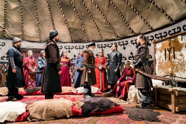 Foto - "Diriliş Ertuğrul" ekibine muhteşem karşılama