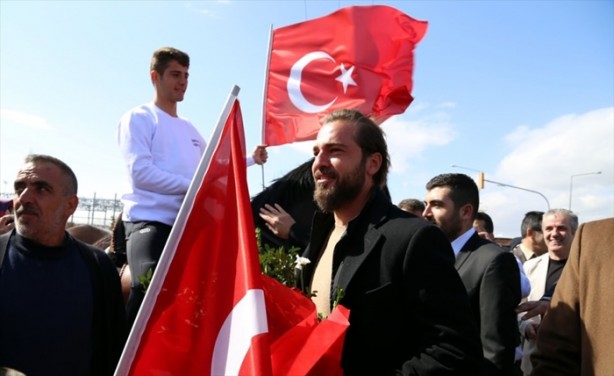 Foto - "Diriliş Ertuğrul" ekibine muhteşem karşılama