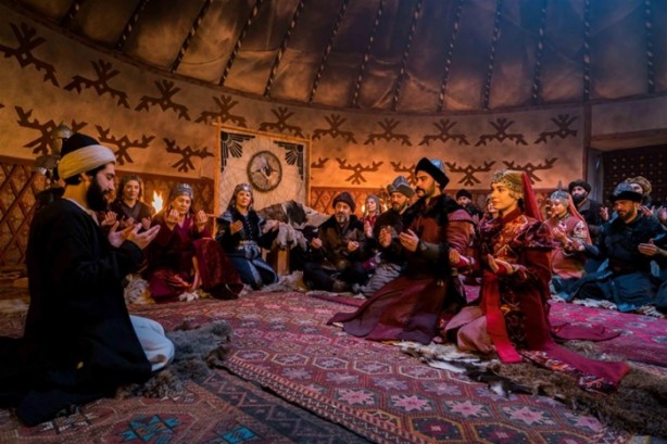 Foto - "Diriliş Ertuğrul" ekibine muhteşem karşılama