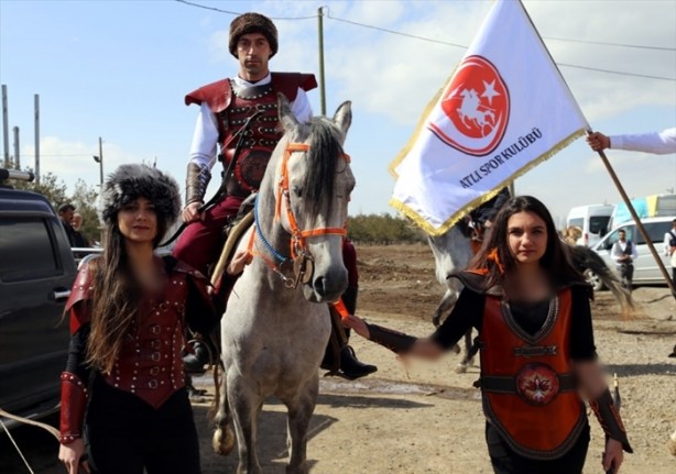 Foto - "Diriliş Ertuğrul" ekibine muhteşem karşılama