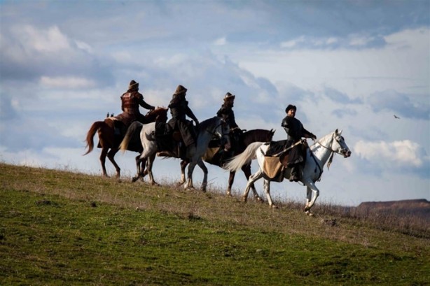 Foto - "Diriliş Ertuğrul" ekibine muhteşem karşılama