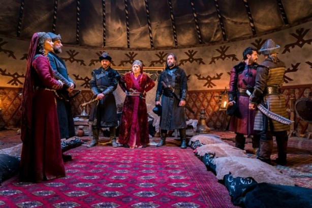 Foto - "Diriliş Ertuğrul" ekibine muhteşem karşılama