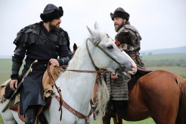 Foto - Diriliş Ertuğrul hayranlarına kötü haber! 