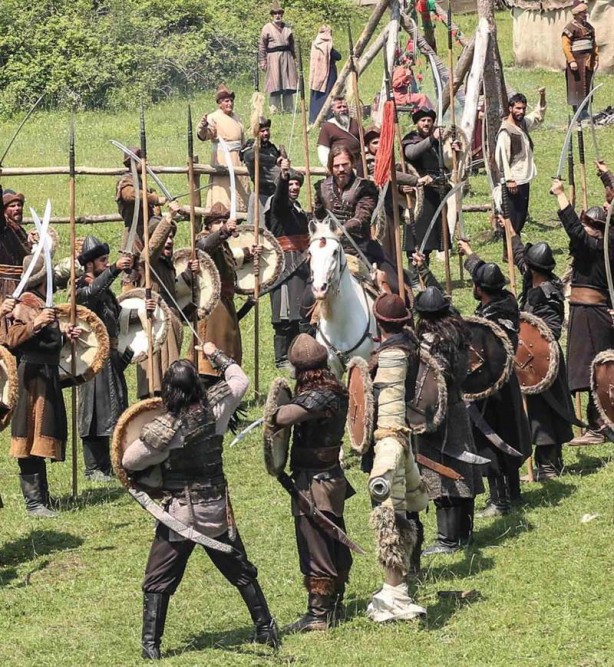 Foto - Diriliş Ertuğrul hayranlarını üzecek haber!