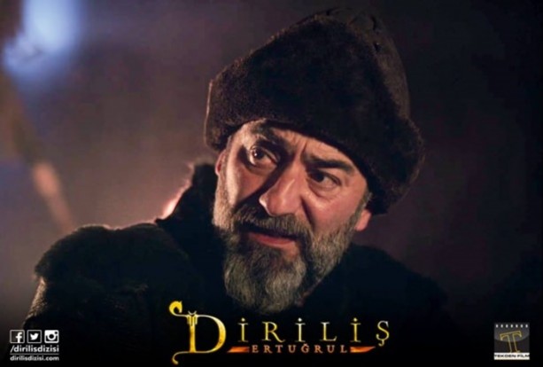 Diriliş Ertuğrul oyuncuları kaç yaşında?