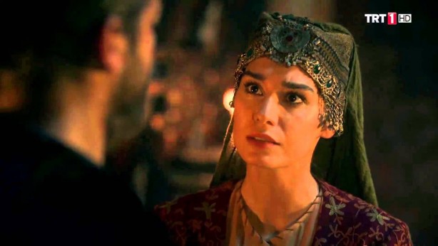 Foto - Diriliş Ertuğrul oyuncusu Burcu Kıratlı'ya Pakistan'dan reklam teklifi