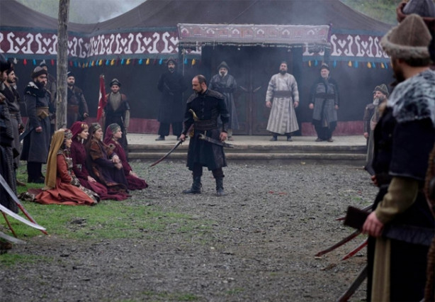  Diriliş Ertuğrul'da ölen karakterler