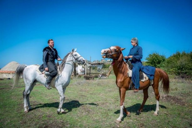 Foto - Diriliş Ertuğrul'da sürpriz gelişme
