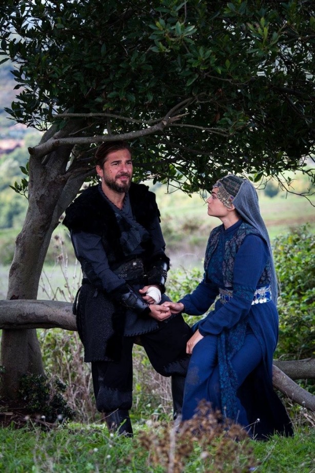 Foto - Diriliş Ertuğrul'dan efsane sözler