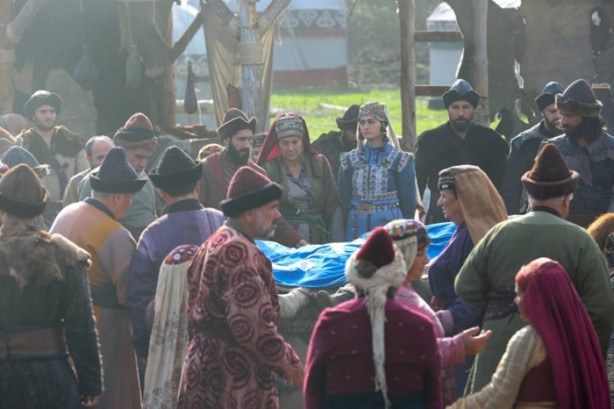 Foto - Diriliş Ertuğrul'un senaristinden heyecanlandıran tüyo!