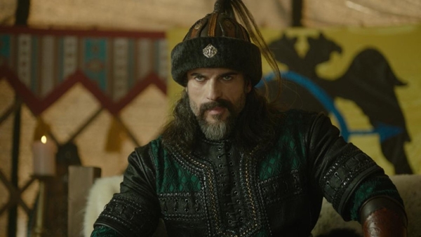 Foto - Diriliş Ertuğrul'un Turgut Alp'ine koronavirüs engeli! Bir kez daha ertelendi