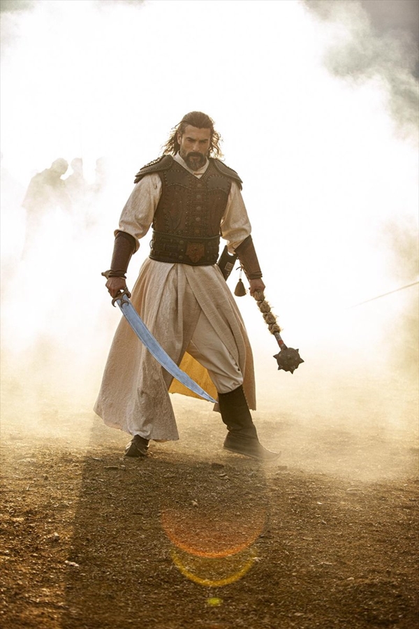 Foto - Diriliş Ertuğrul'un Turgut Alp'ine koronavirüs engeli! Bir kez daha ertelendi