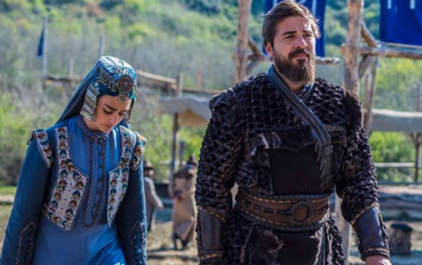 Diriliş Ertuğrul'un yıldızı açıkladı! Oyunculuğu bırakıyor mu?