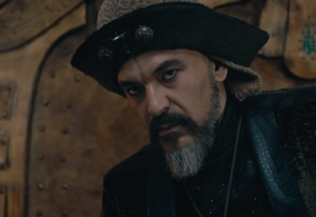 Diriliş Ertuğrul'un yıldızına büyük şok! Bodrum'daki restoranında yangın çıktı