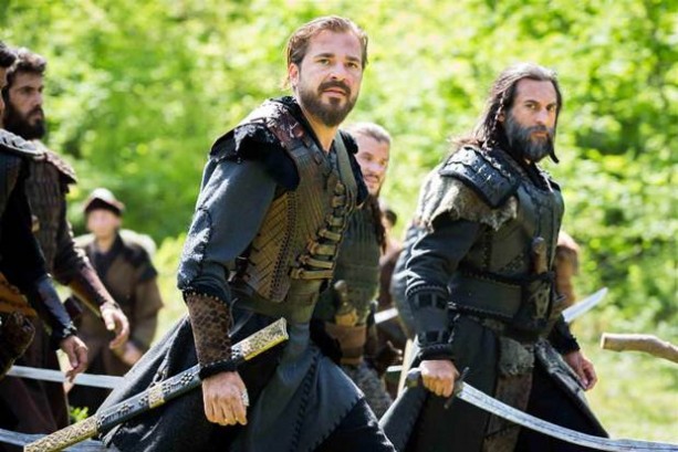 Foto - Diriliş Ertuğrul'undan ayrıldı işte yeni dizisi! 