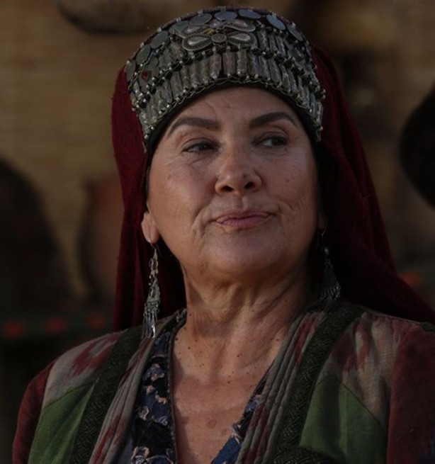 Foto - Diriliş oyuncularının eski ve şimdiki halleri