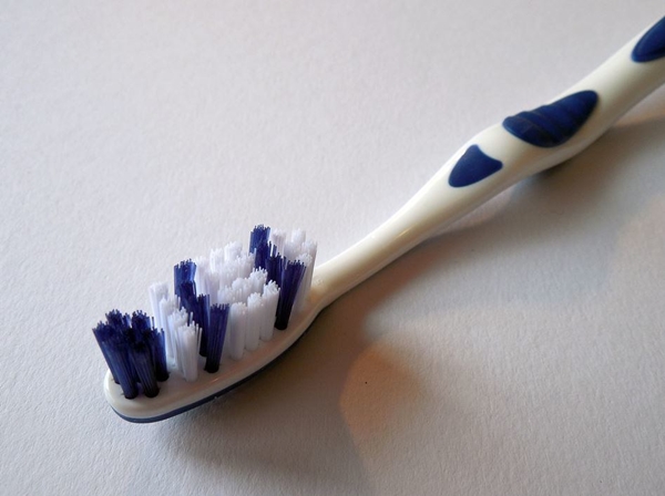 Foto - Diş fırçalarken bu hataları sakın yapmayın!