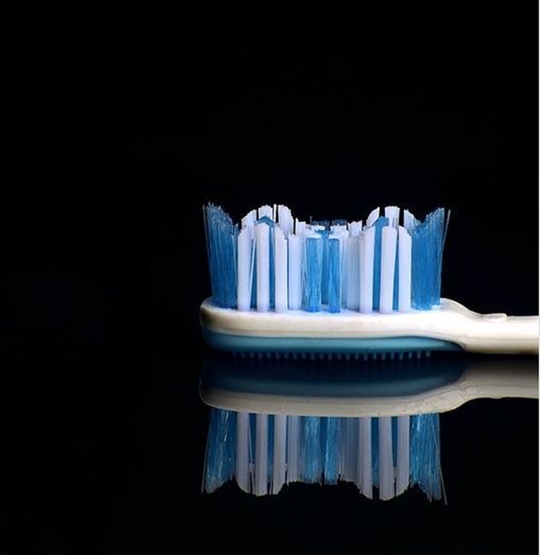 Foto - Diş fırçalarken bu hataları sakın yapmayın!