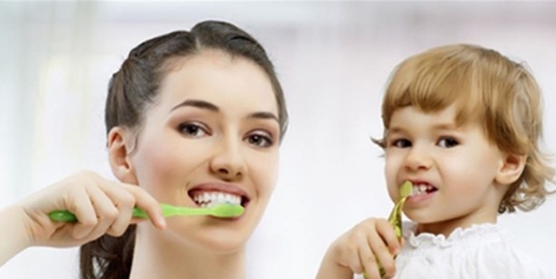 Foto - Diş fırçasını ıslatmadan kullanın!