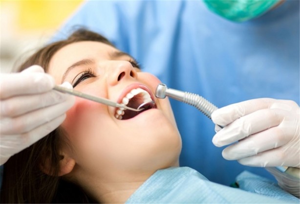 Foto - Diş fırçasını ıslatmadan kullanın!