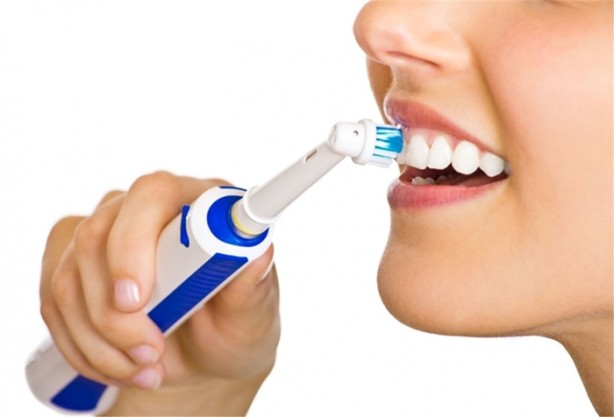 Foto - Diş fırçasını ıslatmadan kullanın!