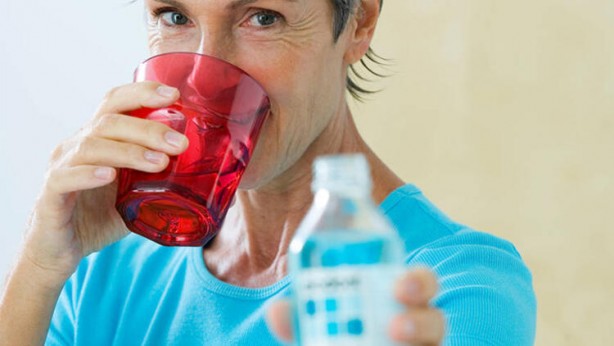 Foto - Diş fırçasını su ile ıslatanlar bu habere dikkat! Bundan sonra...