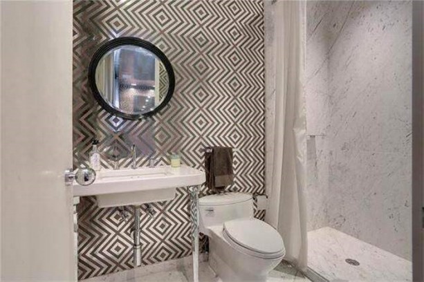 Foto - Dış görünüşü harabe ama...