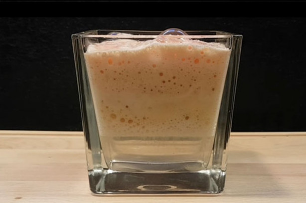 Foto - Diş macunu midede bakın ne hale geliyor