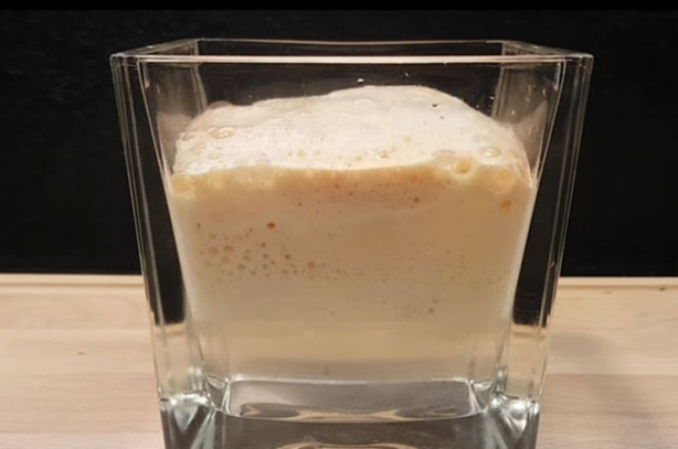 Foto - Diş macunu midede bakın ne hale geliyor