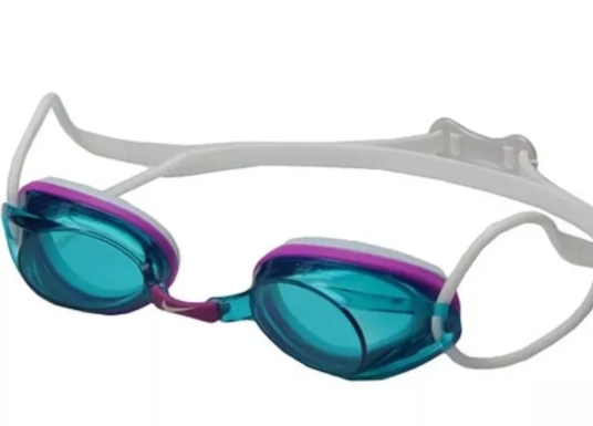 Foto - Diş macununuzu tırnağınıza sürerseniz bakın ne oluyor!