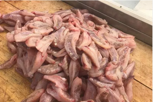 Dışı zehirli ama kilosu 300 lira! Kapış kapış gidiyor