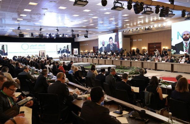 Foto - Dışişleri Bakanı Çavuşoğlu'ndan net mesaj: PKK eliyle olmaz!