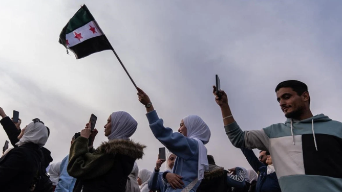 Foto - Dışişleri Bakanı Fidan böyle çağrı yaptı: Gidin 'milli orduya katılın' 