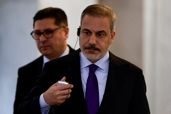 Foto - Dışişleri Bakanı Fidan böyle çağrı yaptı: Gidin 'milli orduya katılın' 