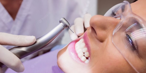 Foto - Dişleri inci gibi yapan besinler