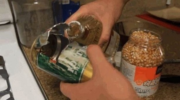 Foto - Dişlerinizi alüminyum folyo ile kaplarsanız ne olur?